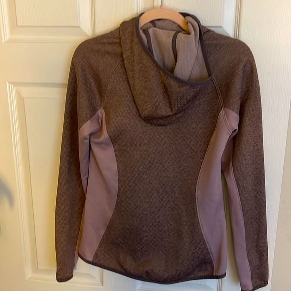 The North Face brand new jacket - Picture 4 of 5